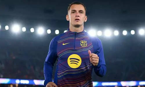 موناكو مهتم بالتعاقد مع لاعب وسط برشلونة